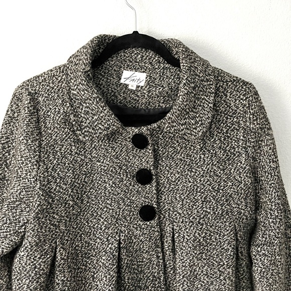 Kaity Grey Wool Blend Babydoll Coat with Velvet Buttons and Bow size XL - Picture 3 of 9